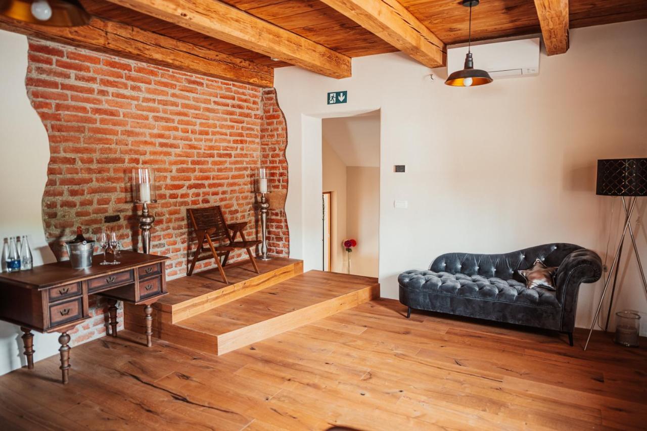 Kocbek Since 1929 Apartment Sveti Jurij ob Scavnici Екстериор снимка